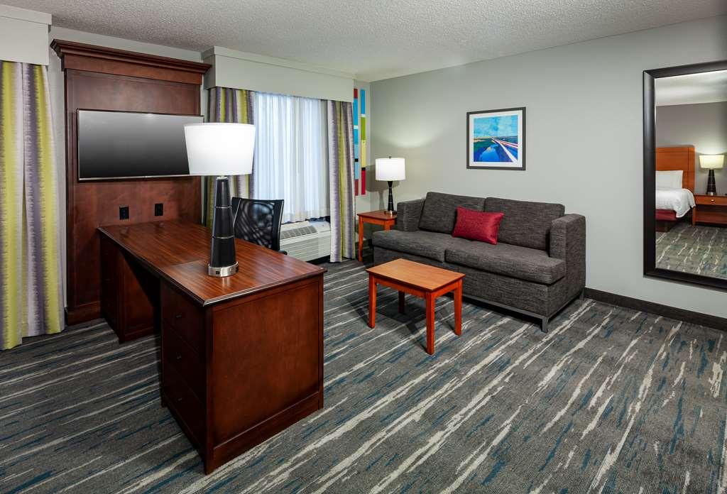 Hampton Inn & Suites Mobile I-65@ Airport Boulevard Rum bild