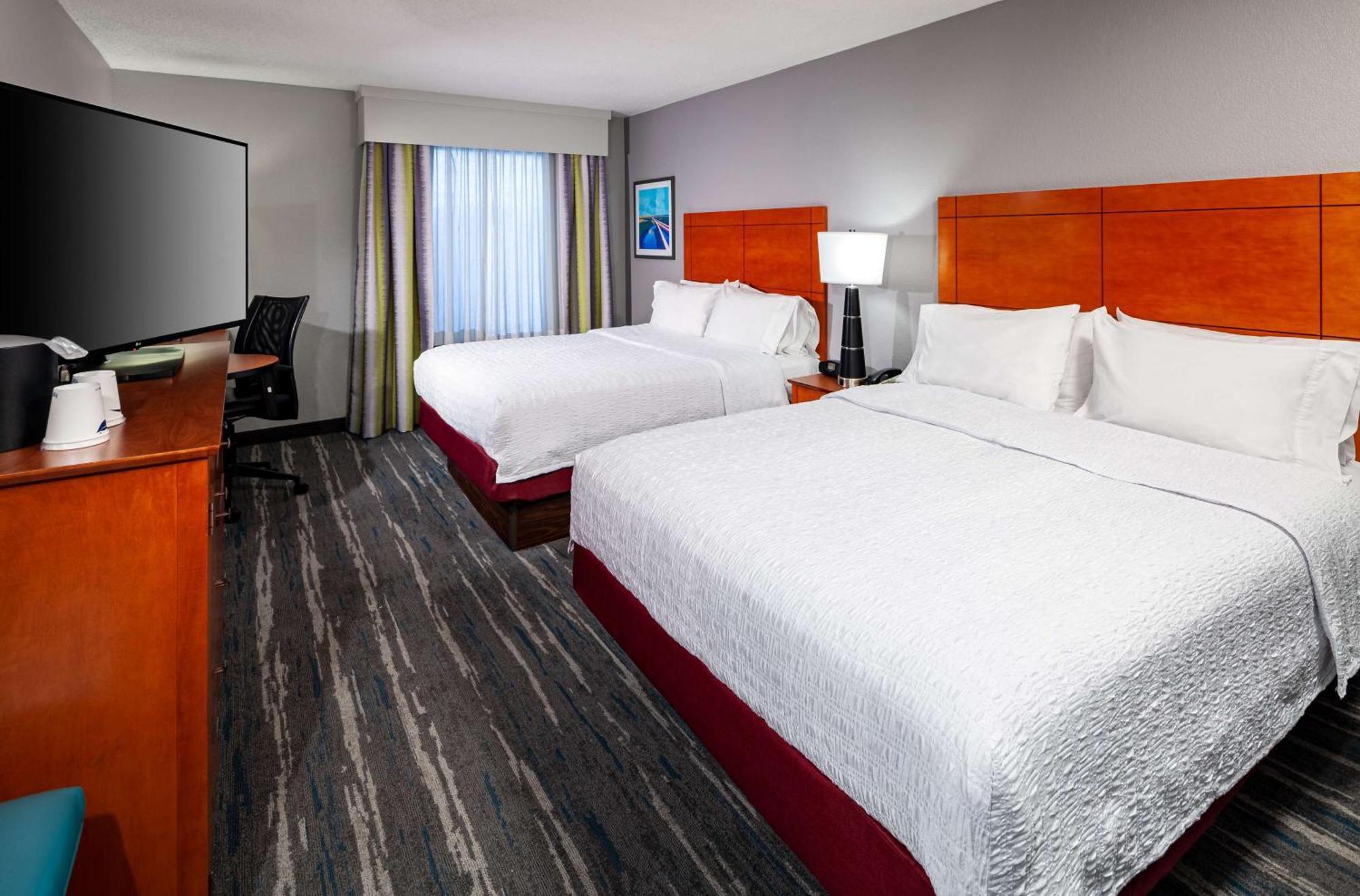 Hampton Inn & Suites Mobile I-65@ Airport Boulevard Exteriör bild