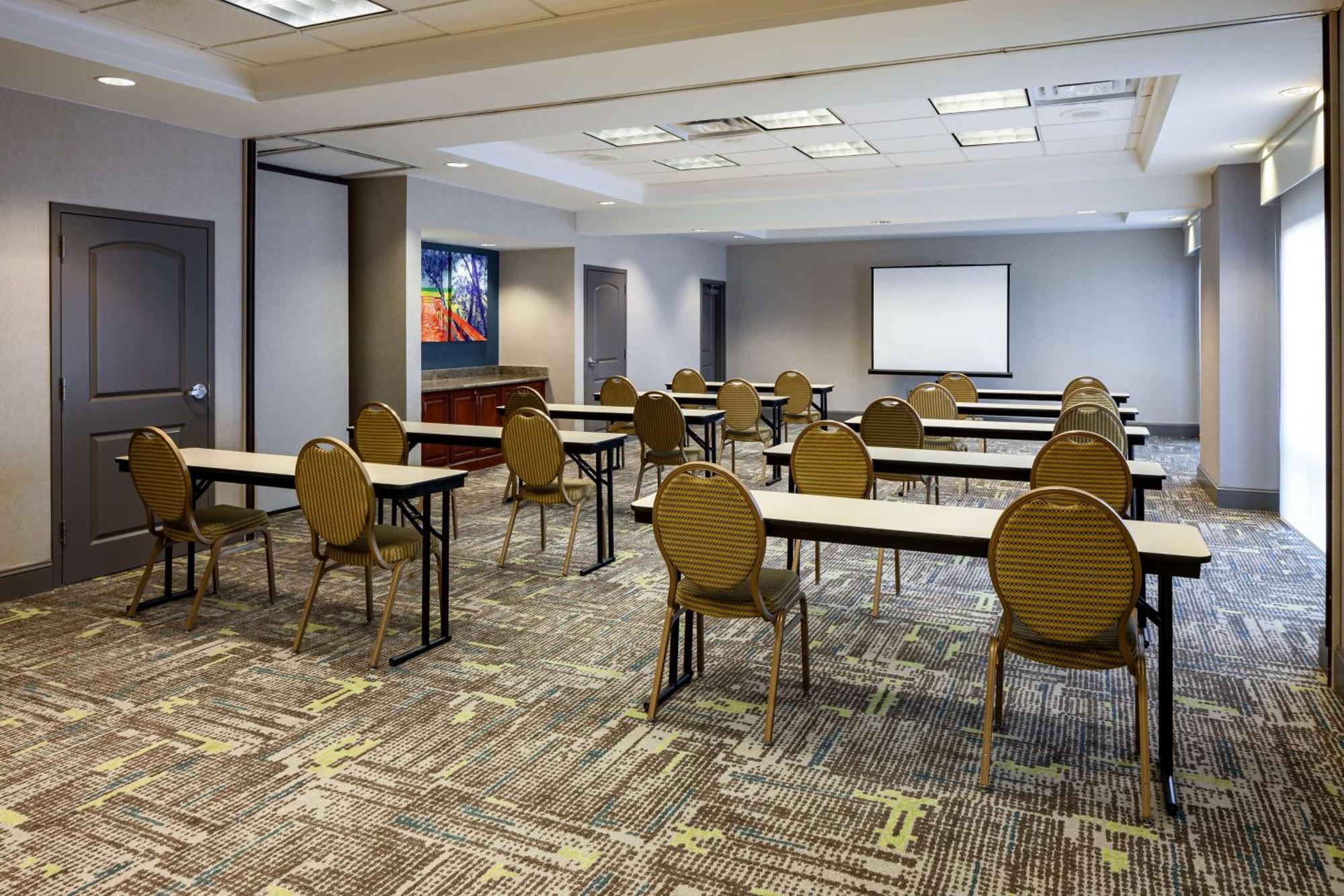 Hampton Inn & Suites Mobile I-65@ Airport Boulevard Exteriör bild